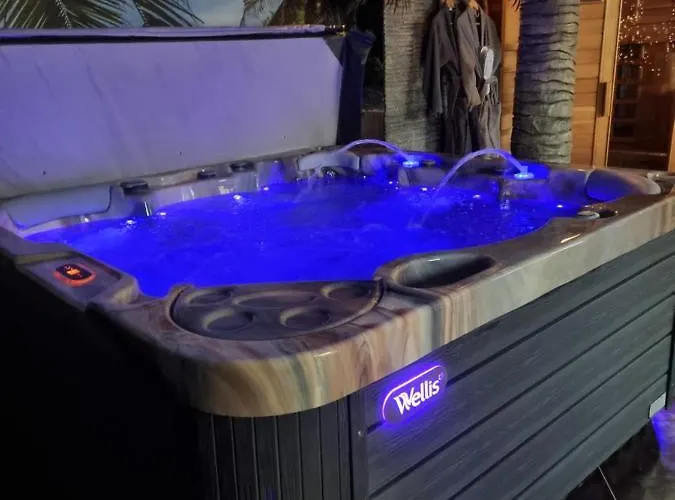 Au Clair De Lune Apartment Chavelot